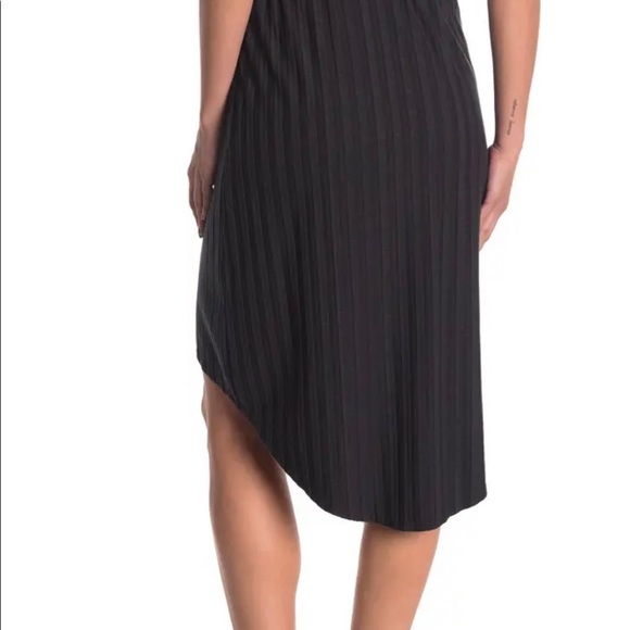 Wrap/Low Ribbed Knit Skirt - Picture 2 of 3